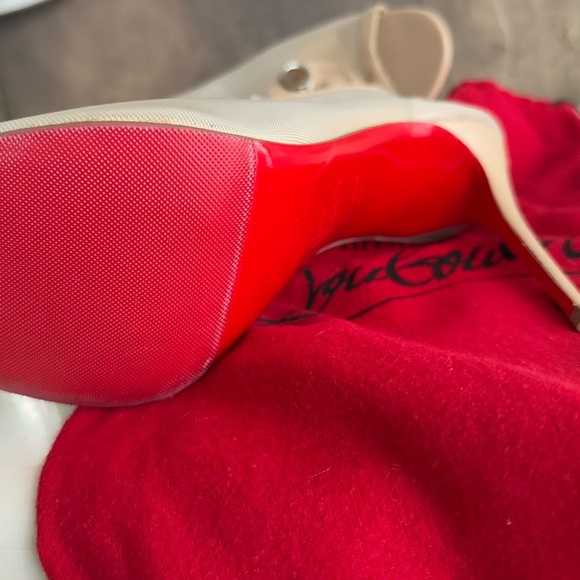 Christian Louboutin mesh booties stunning heels - Picture 7 of 13